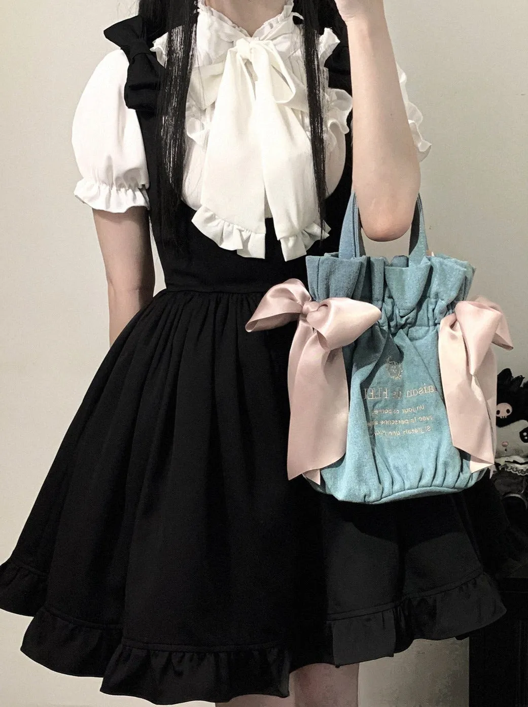 Dream Crystal Sweet Lace Ribbon Puff Sleeve Shirt