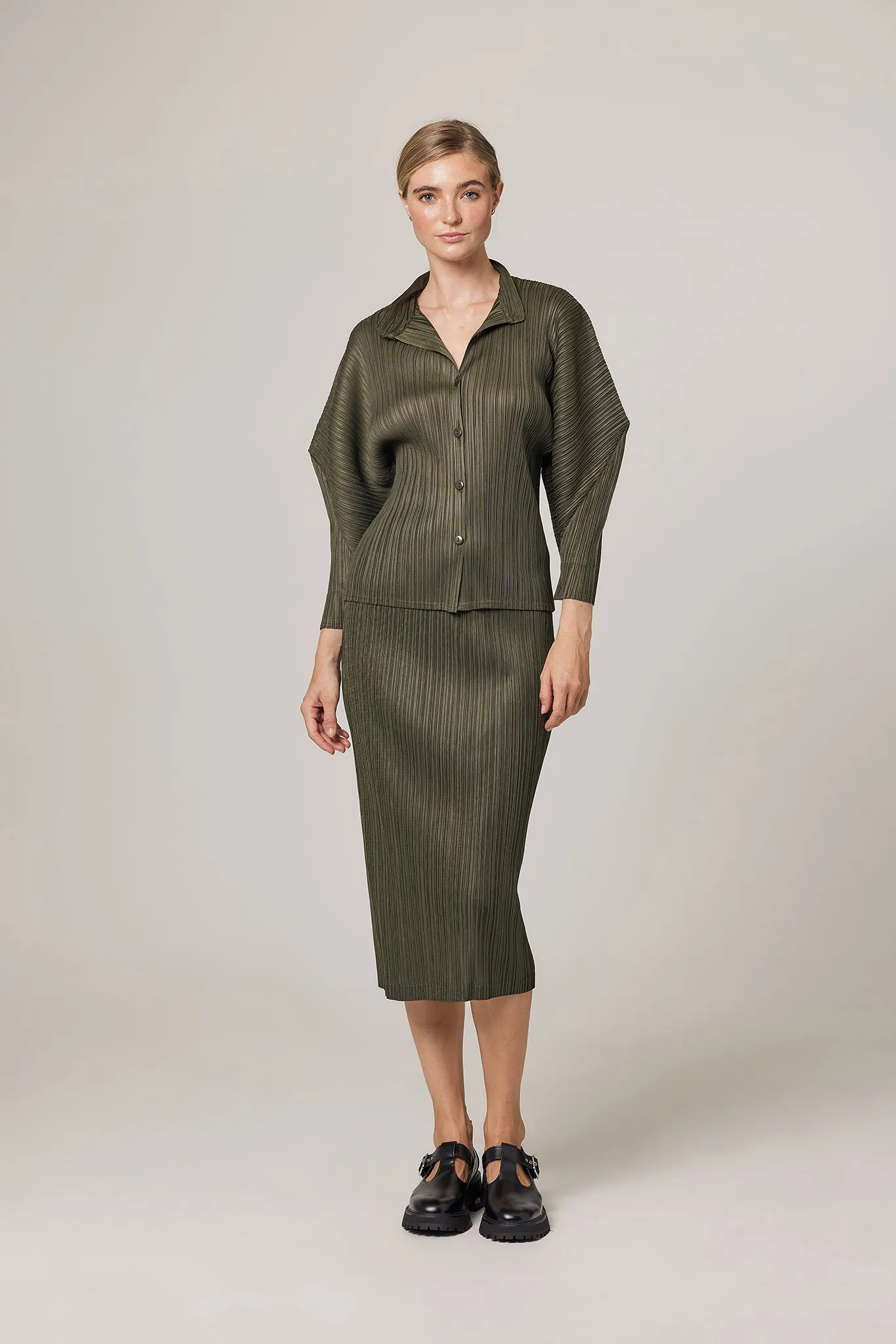 Grace Curve Sleeves Plissé Satin Blouse