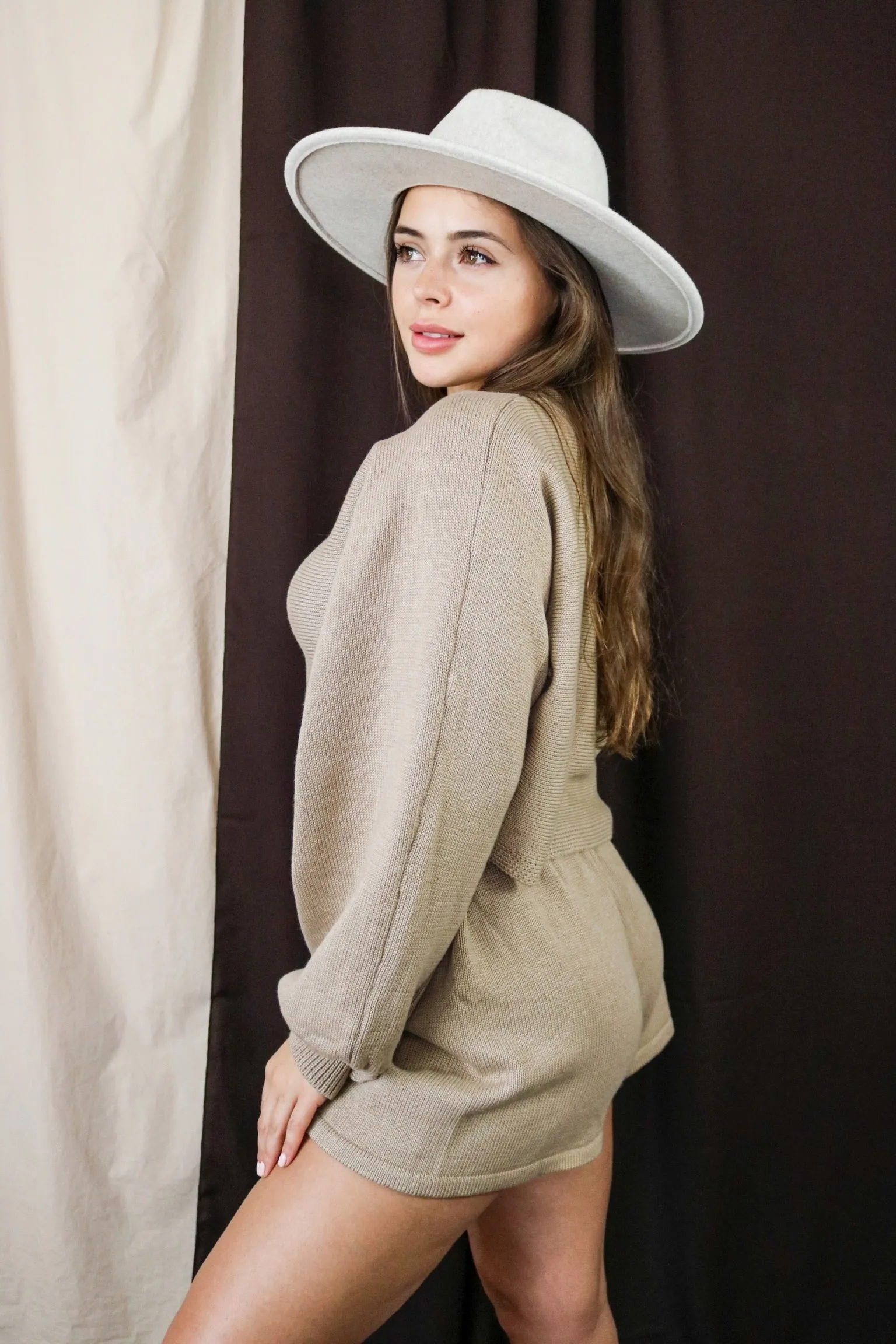 'Midsummer' Sweater Lounge Set in Mocha